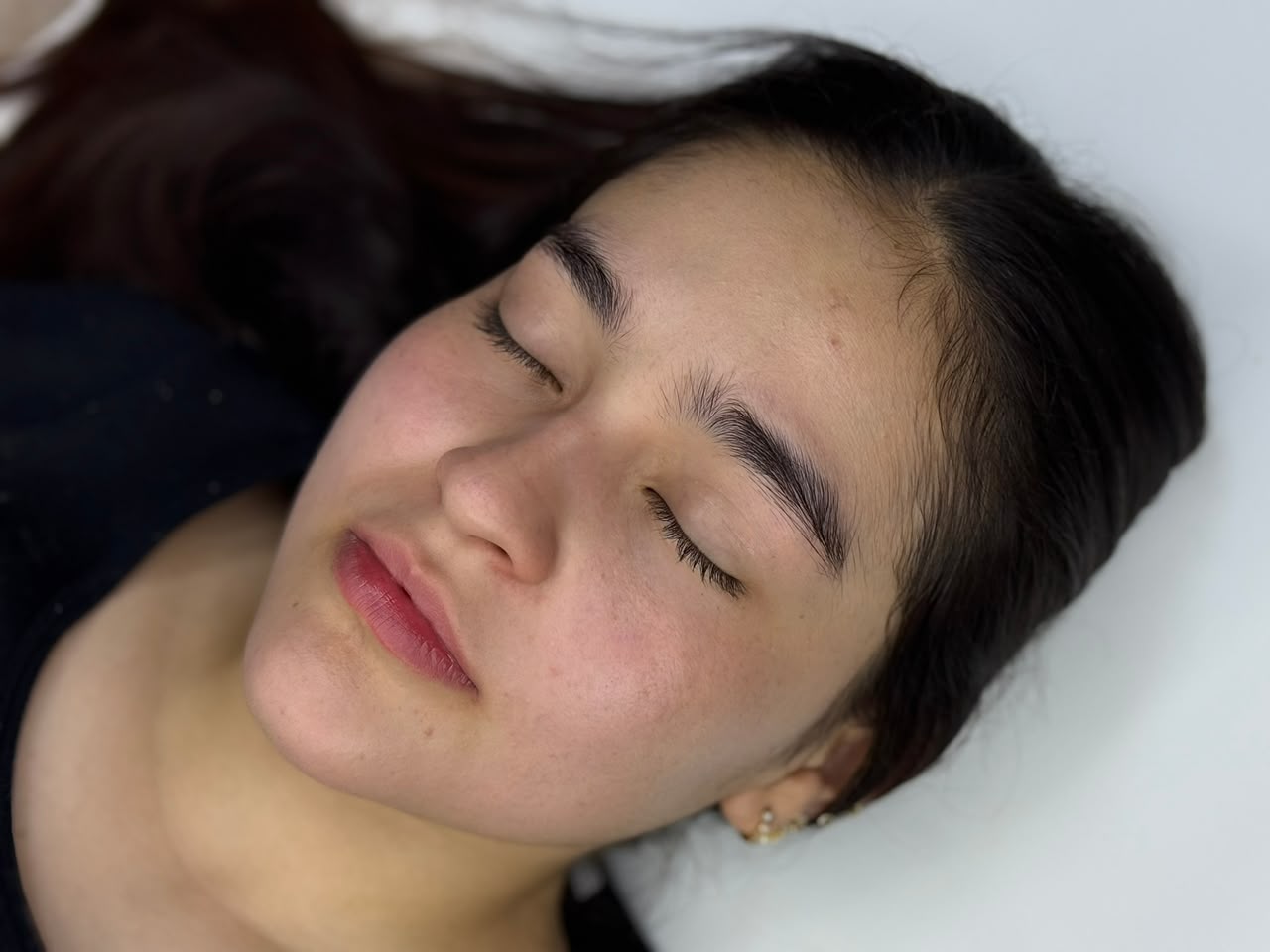 Resultado real de diseño de cejas 2 - Beauty Studio by Aleja Giraldo
